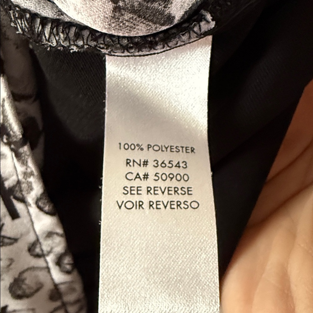 Calvin Klein Blouse - Picture 7 of 7